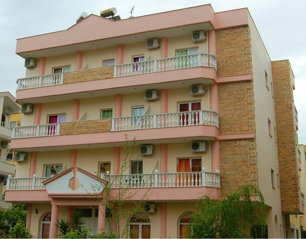Hotel Nuovo Sun Golem à Golem  Extérieur photo
